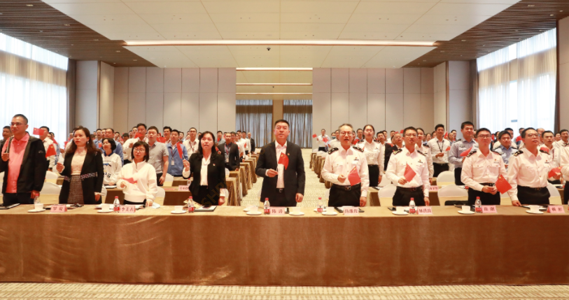 用音符谱写初心 用歌声唱响使命--音乐思政课走进yabo.com科技